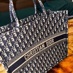 Dior Book Tote Oblique Blue Large